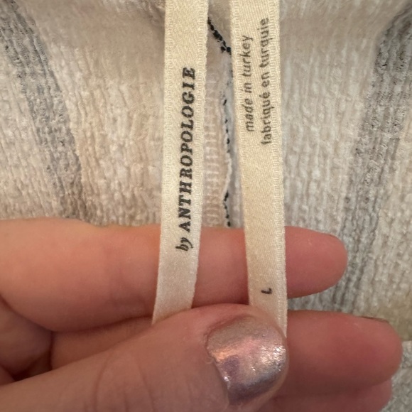 Anthropologie White and Black Knit Top - Picture 3 of 5